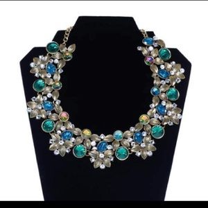 LOFT Statement Necklace